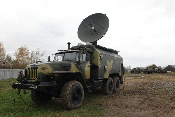 Боевая машина связи