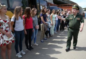 Медосмотр женщин в военкомате: как проходит, какие врачи,тонкости